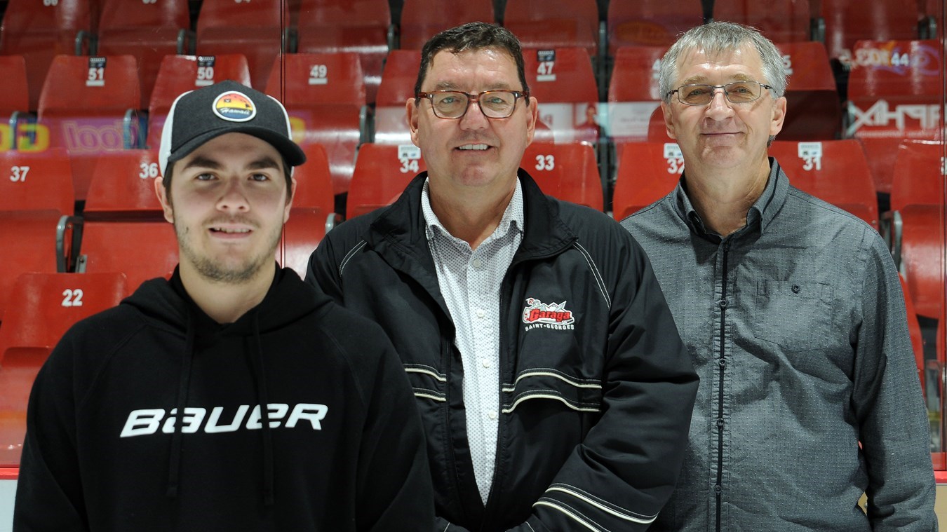 Olivier Gagnon, entraîneur adjoint Pierre Lacombe, entraîneur chef Yves Walsh, gérant 