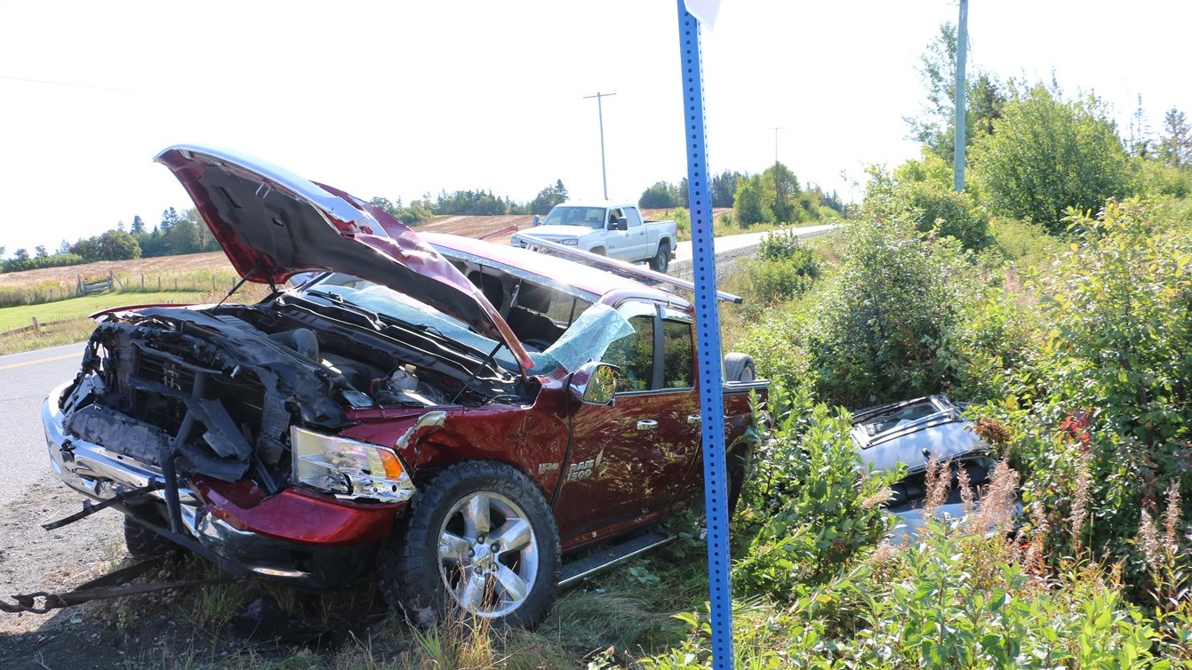 Une collision entre deux véhicules à Saint-Odilon-de-Cranbourne