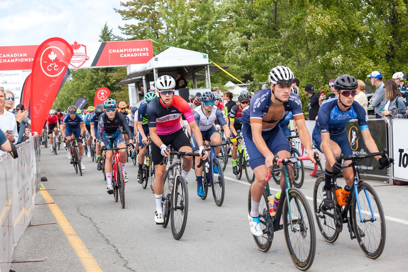 Championnats canadiens sur route: Guillaume Boivin vainqueur des élites hommes