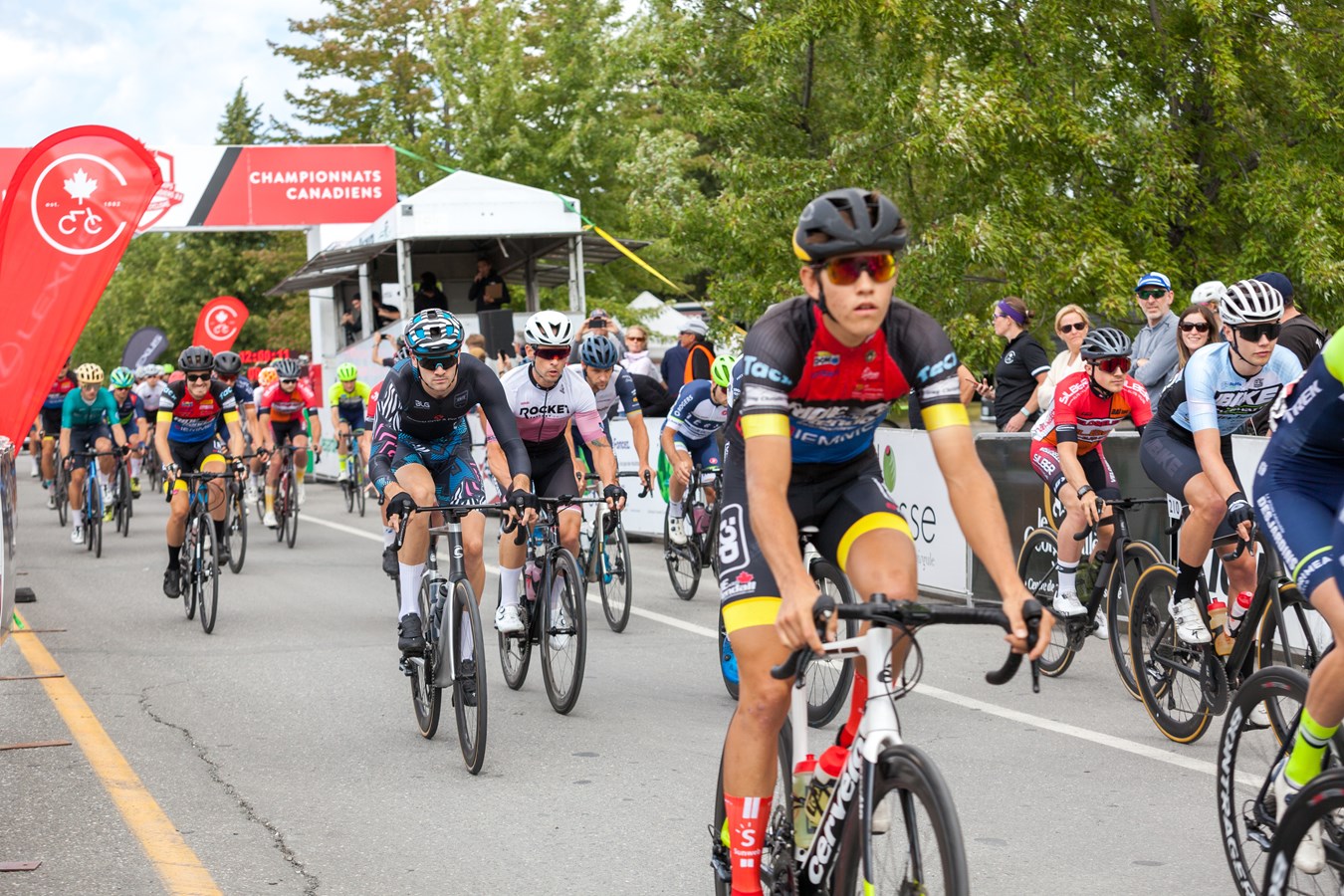 Championnats canadiens sur route: Guillaume Boivin vainqueur des élites hommes