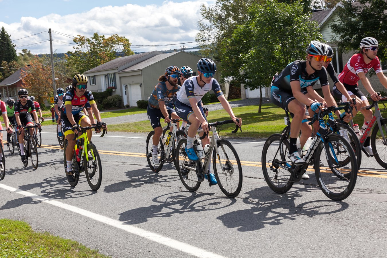 Championnats canadiens sur route: Guillaume Boivin vainqueur des élites hommes