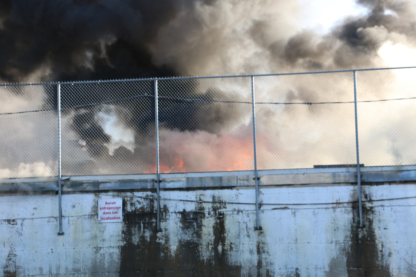 Huit personnes blessées dans l'incendie chez Séchoirs de Beauce