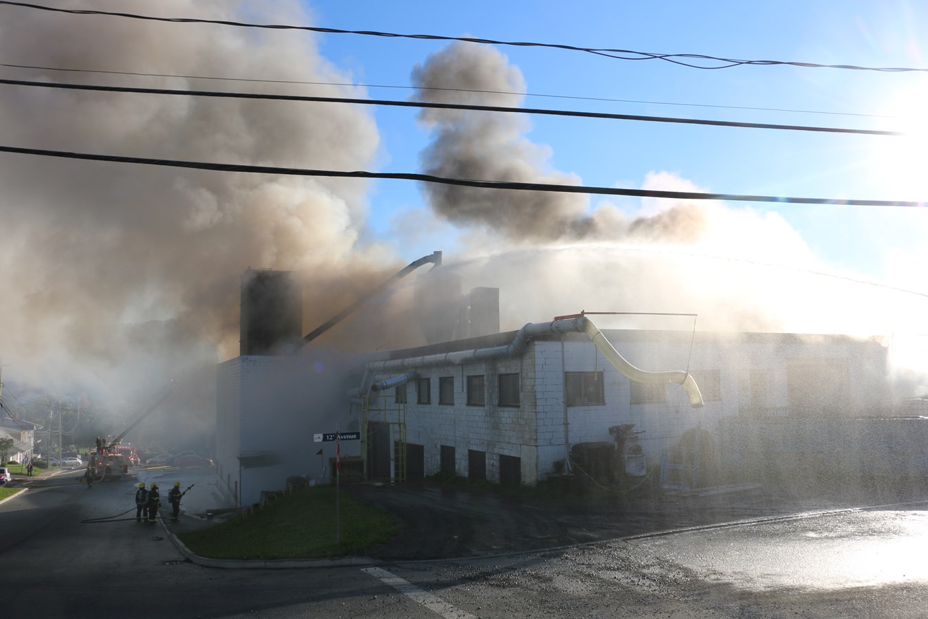 Huit personnes blessées dans l'incendie chez Séchoirs de Beauce