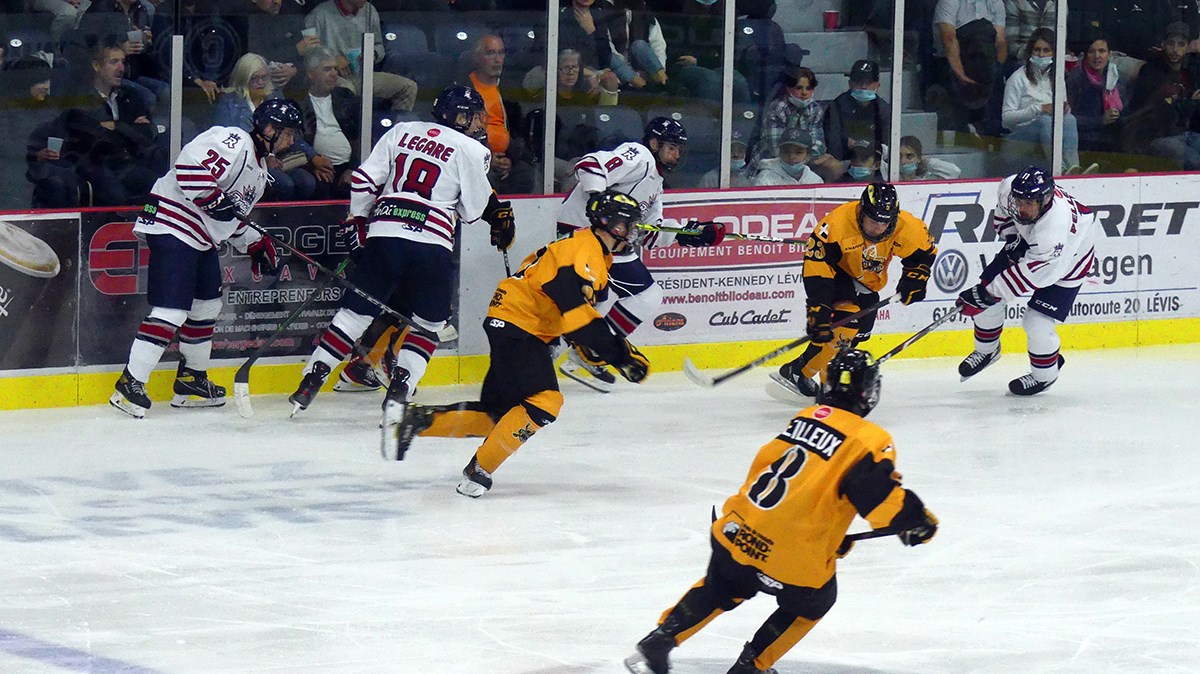 Chevaliers de Lévis: un but gagnant d'Eliott Simard