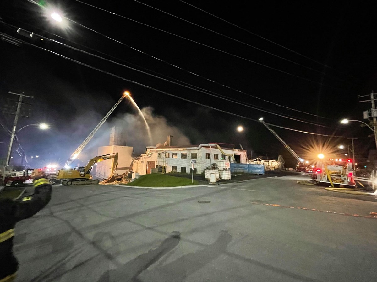 Incendie aux Séchoirs de Beauce: trois blessés dans un état critique