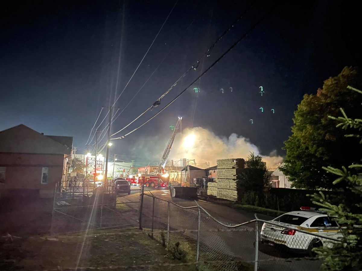 Incendie aux Séchoirs de Beauce: trois blessés dans un état critique