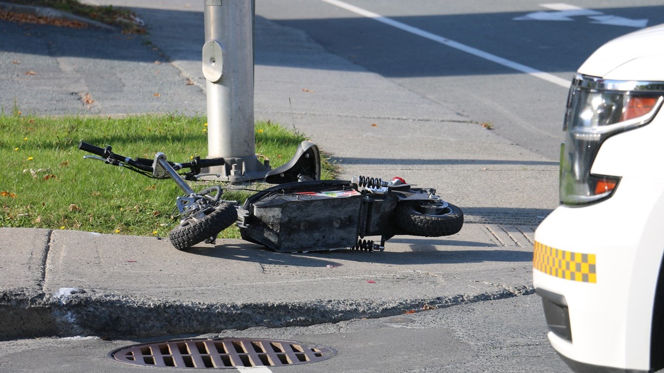 Accident de trottinette: un homme blessé légèrement