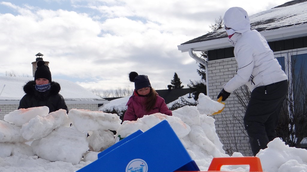 Construisez votre château de neige !