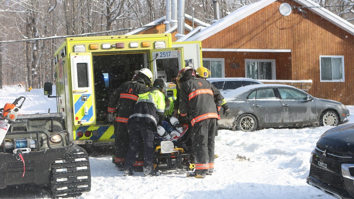 Une motoneigiste gravement blessée à Sainte-Clotilde-de-Beauce