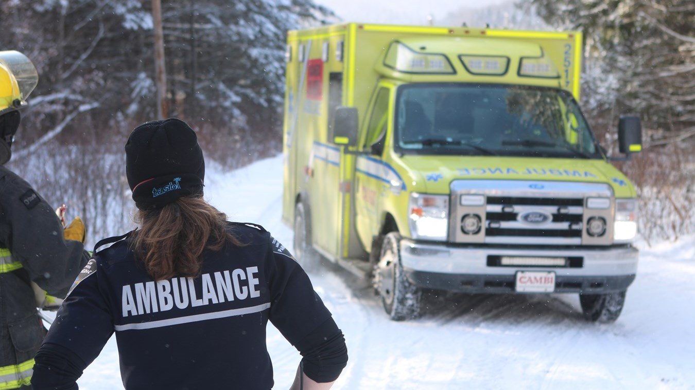 Une motoneigiste gravement blessée à Sainte-Clotilde-de-Beauce