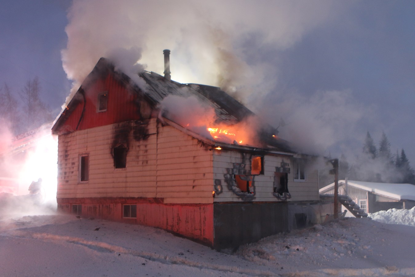 Incendie à Saint-Benjamin : perte totale du bâtiment