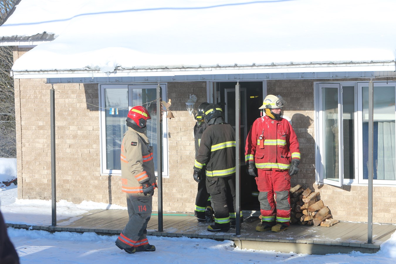 Beaucoup de fumée mais pas de dommages après un feu de cheminée