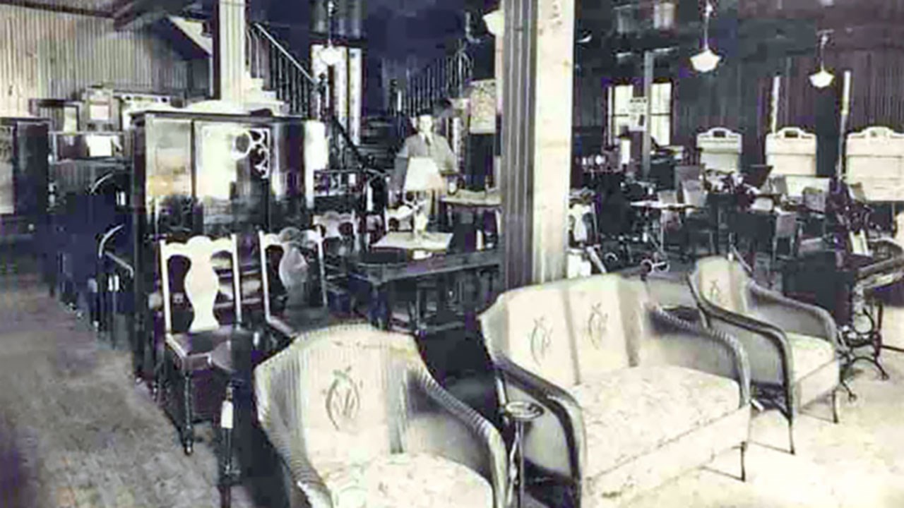 L'ancien magasin P.T. Légaré sur la 1re Avenue
