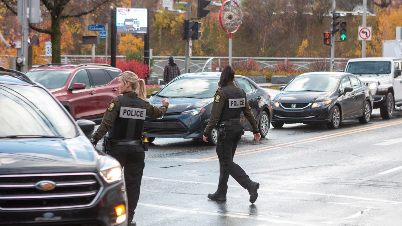 Collision au croisement de la 118e rue et de la 1re Avenue à Saint-Georges