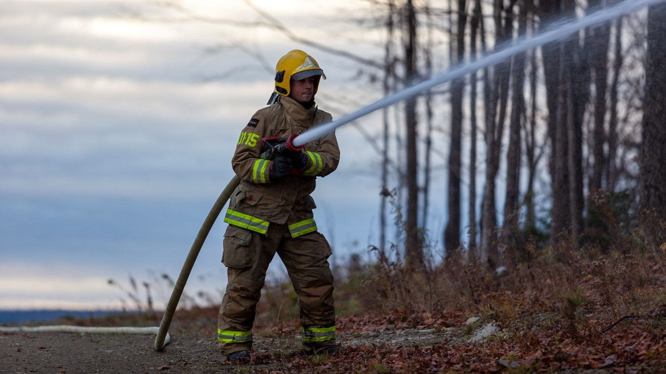 Feu de forêt à Saint-Odilon-de-Cranbourne