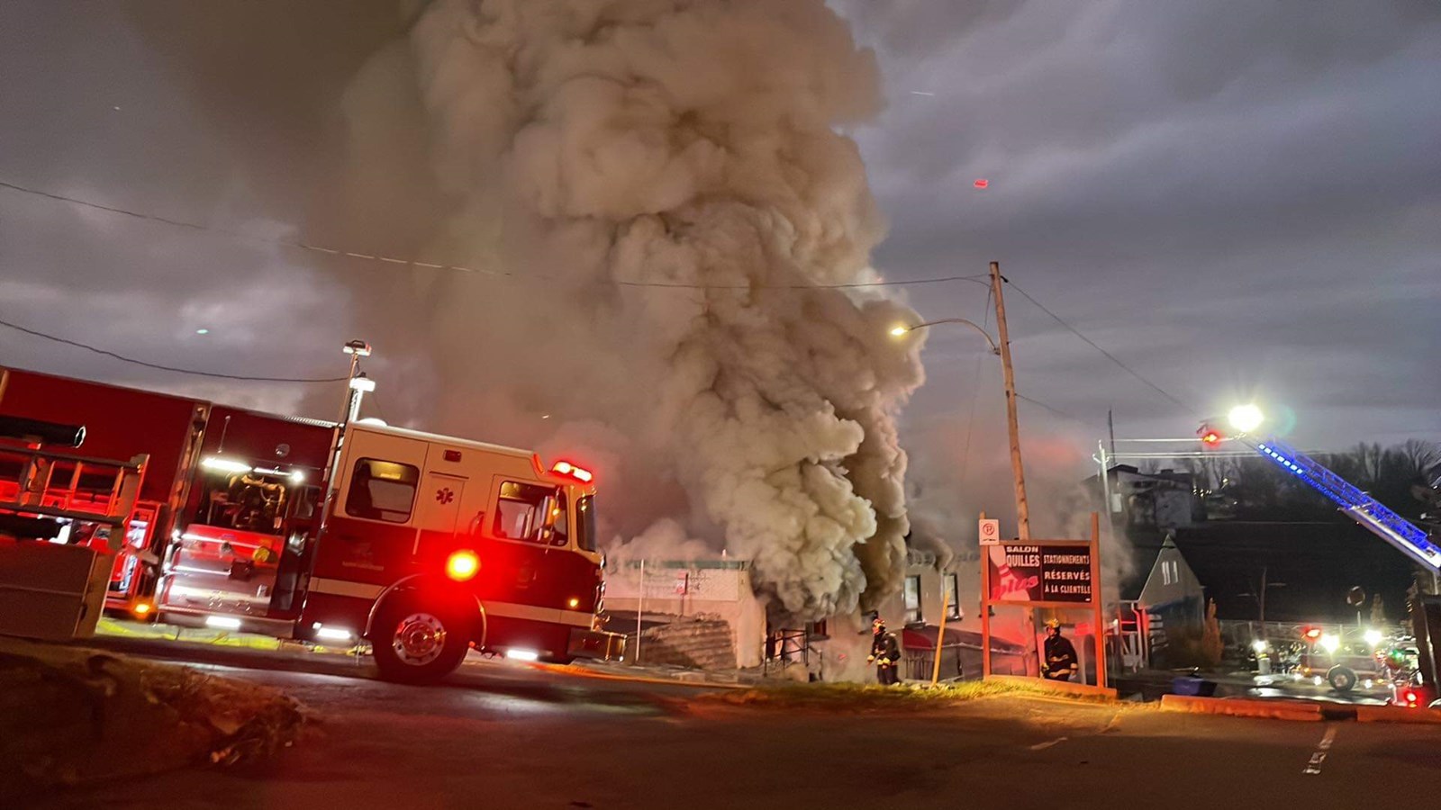Un important feu sur la 1ère avenue à Saint-Georges