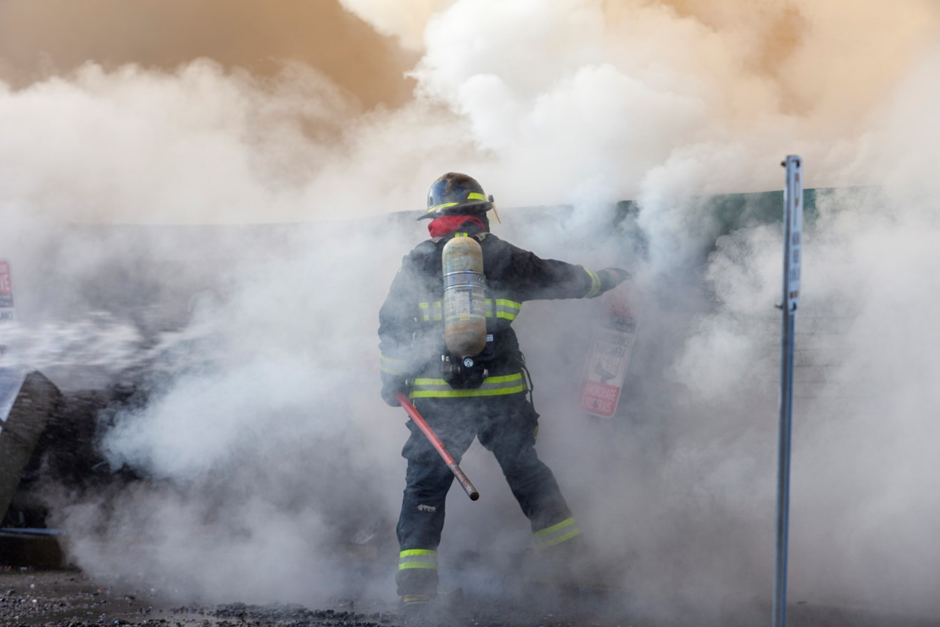 Photoreportage de l'incendie qui a détruit deux bâtiments à Saint-Georges