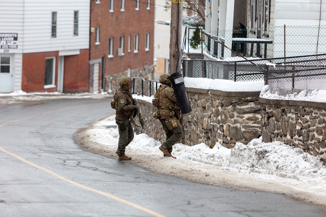 Un homme en crise à Saint-Georges