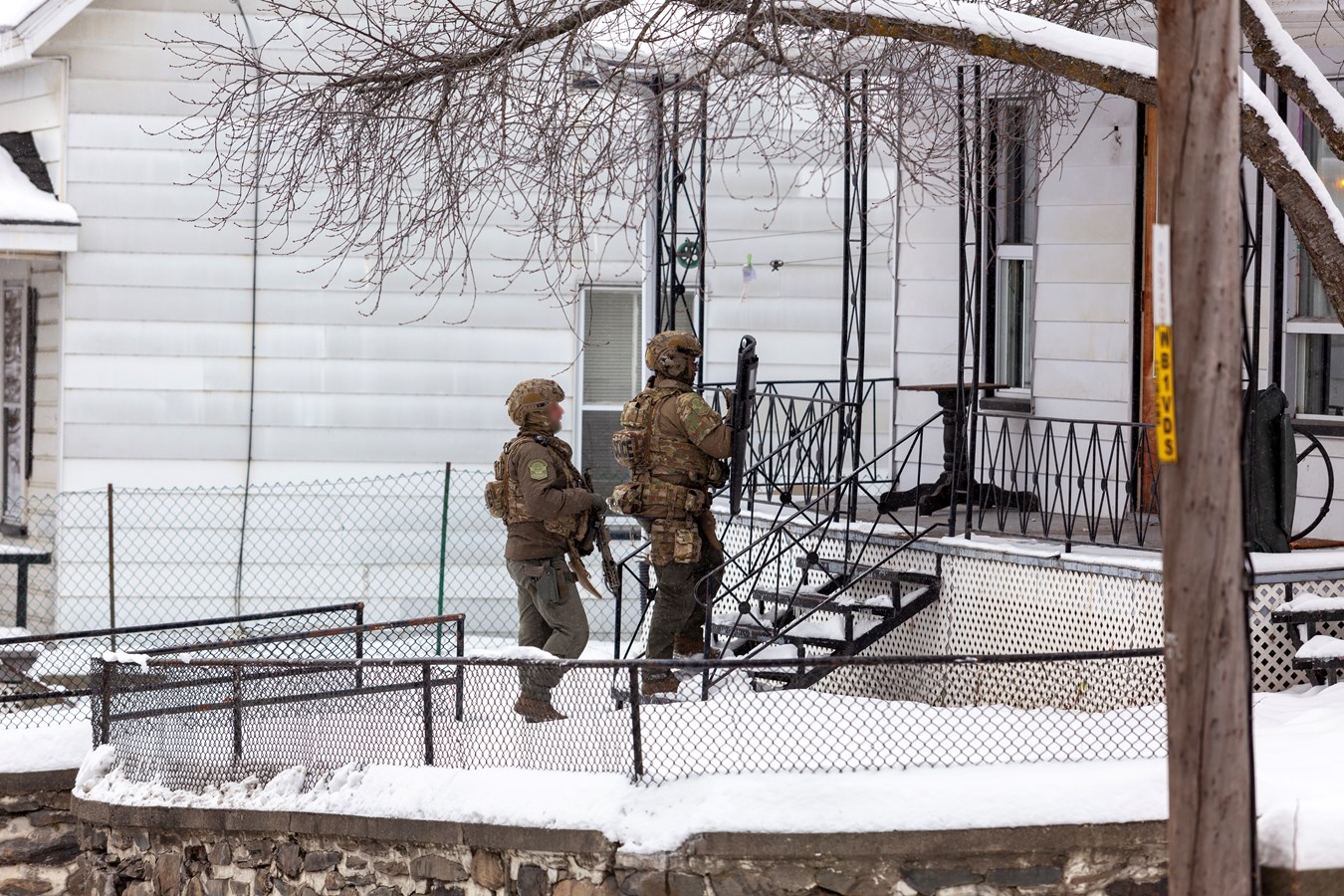 Un homme en crise à Saint-Georges