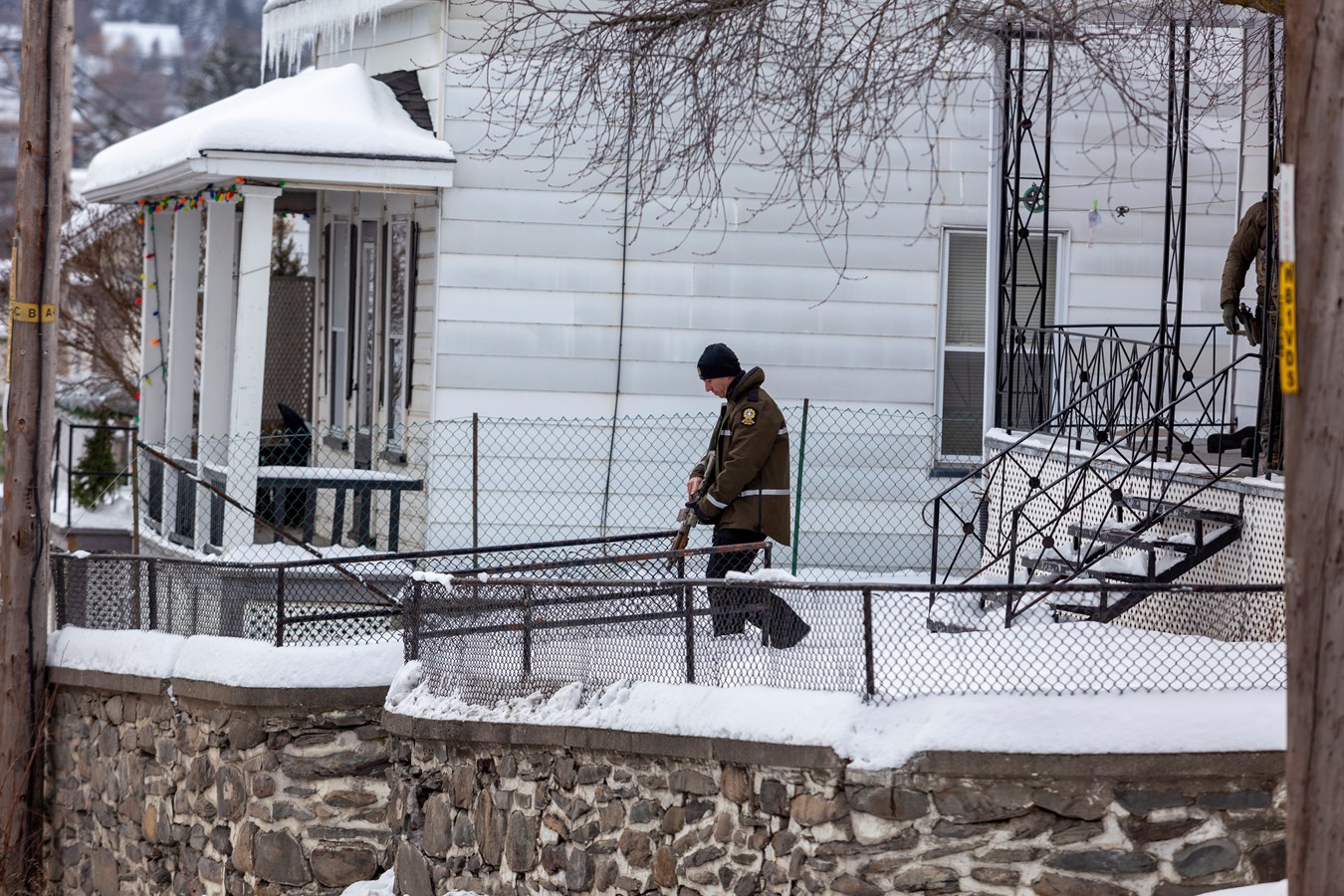 Un homme en crise à Saint-Georges