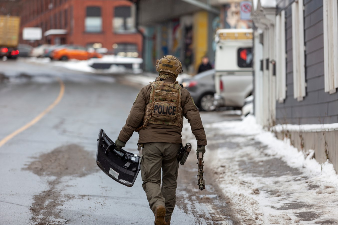 Un homme en crise à Saint-Georges