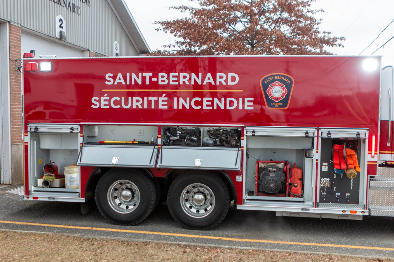 Les pompiers de Saint-Bernard s'équipent d'un nouveau camion