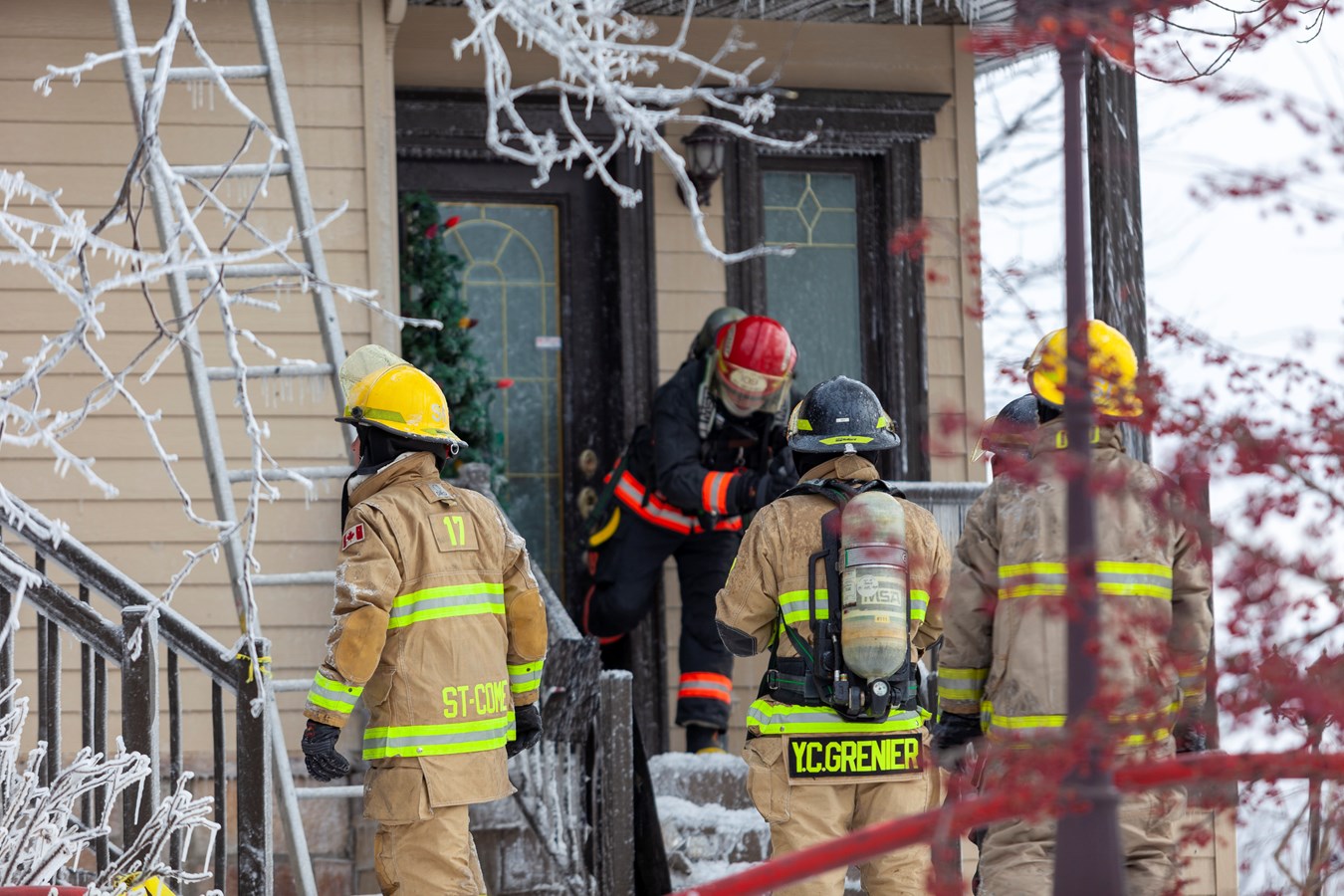 Saint-Côme-Linière: une résidence ravagée par les flammes à Noël