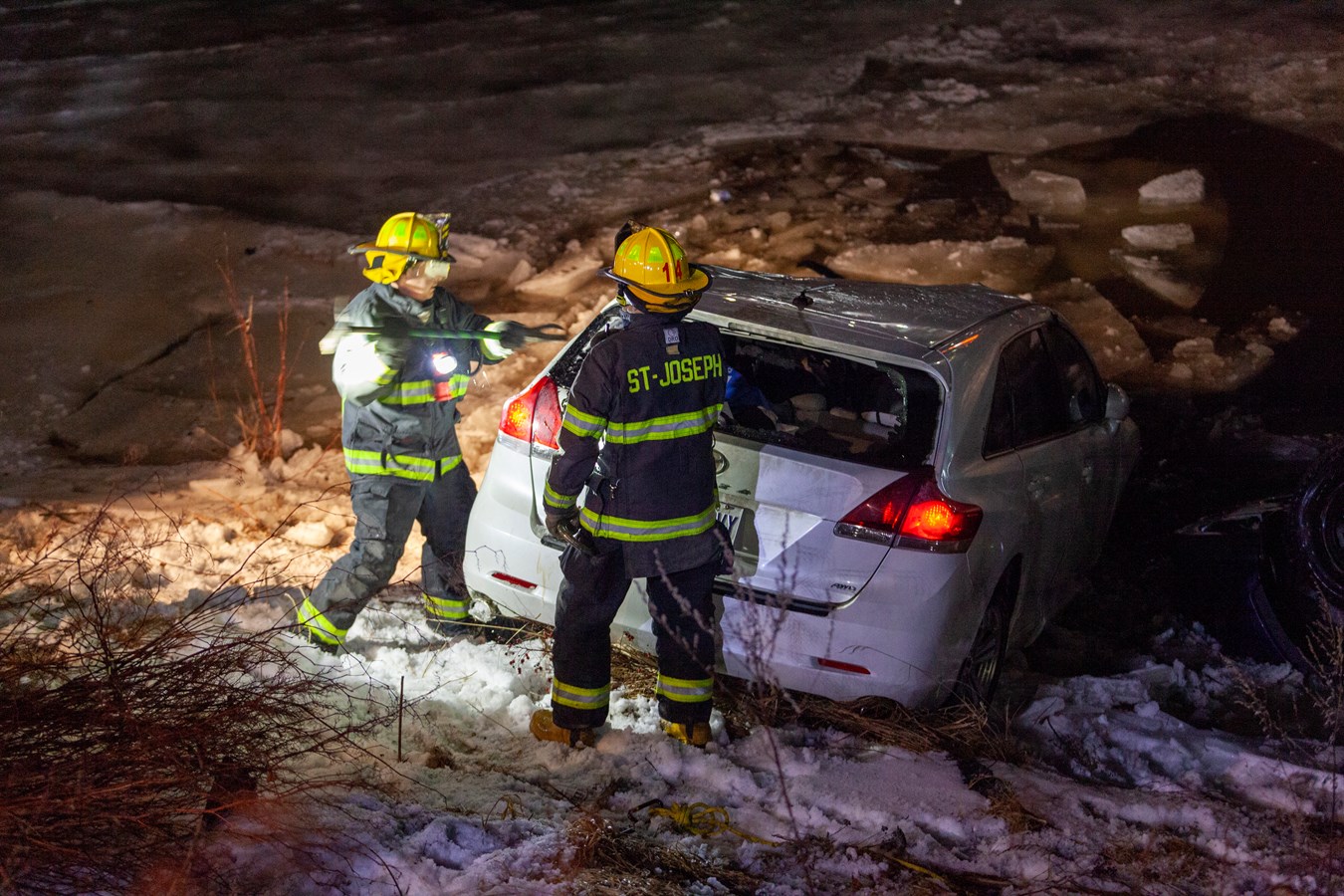Voitures dans la rivière Chaudière : le conducteur en état d’ébriété