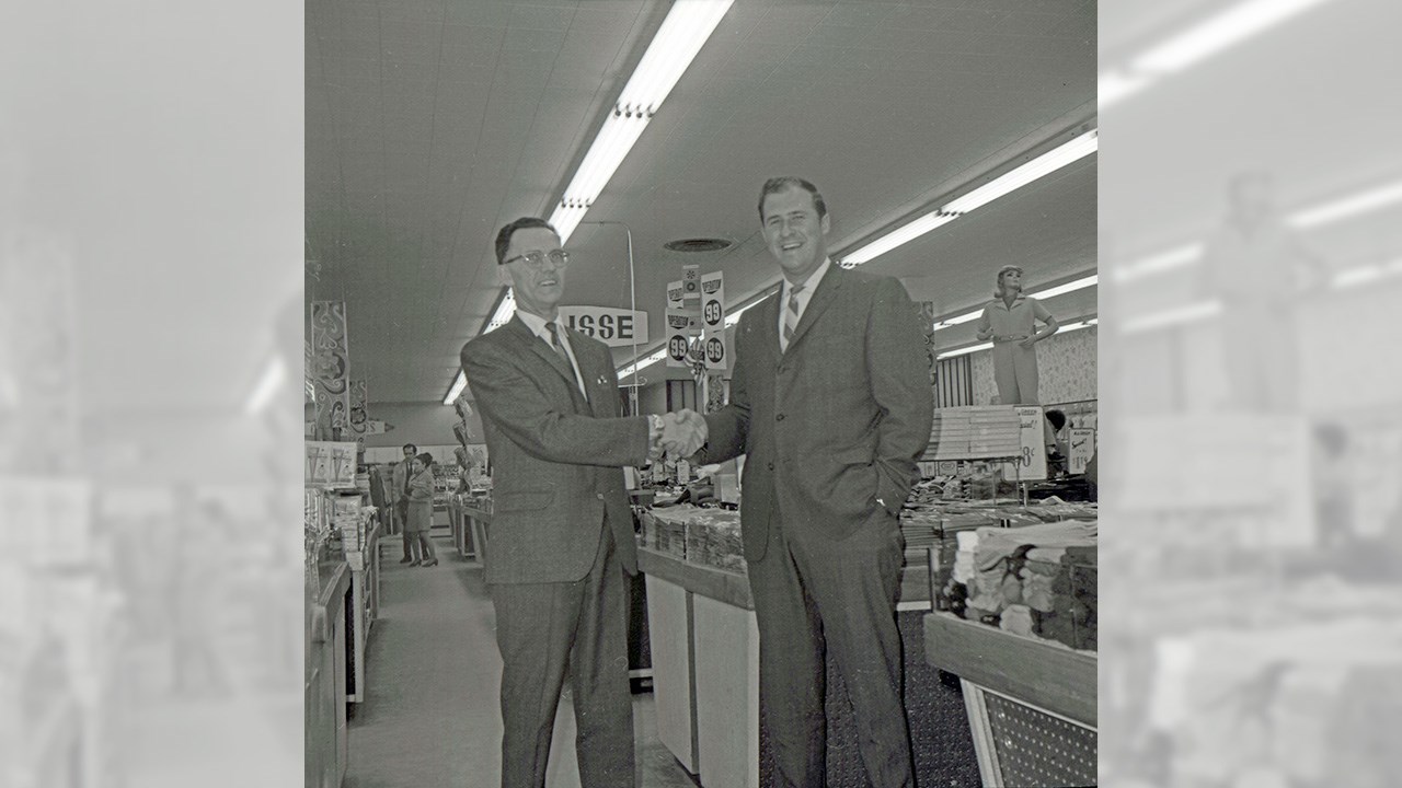 Le magasin A.L. Green, premier escalier roulant à Saint-Georges