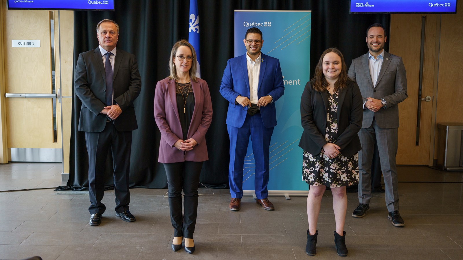 Dany Quirion, Joëlle Girard, Samuel Poulin, Karine Champagne et Mathieu Lacombe