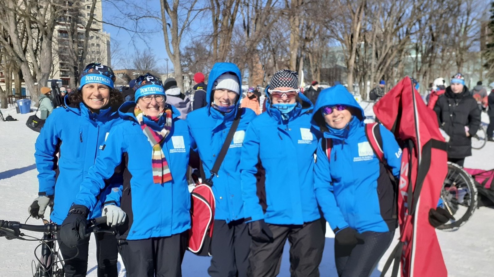 Équipe Stadoconé: Mélanie Duchesne, Andrée Fournier, Lyse Lévesque, Louise Bernard et Line Paradis.