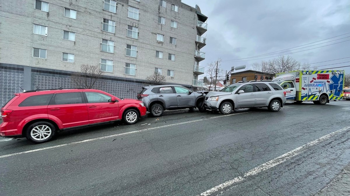 Circulation perturbée sur la 118e rue à Saint-Georges