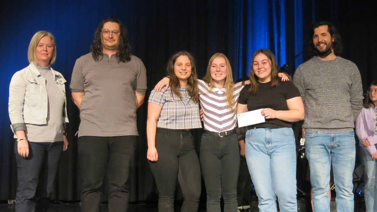 Johanne Bolduc, Olivier Turcotte, Émilie Gagné, Élora Martel-Carrier, Pier-Ann Castonguay et Laurence Castera
