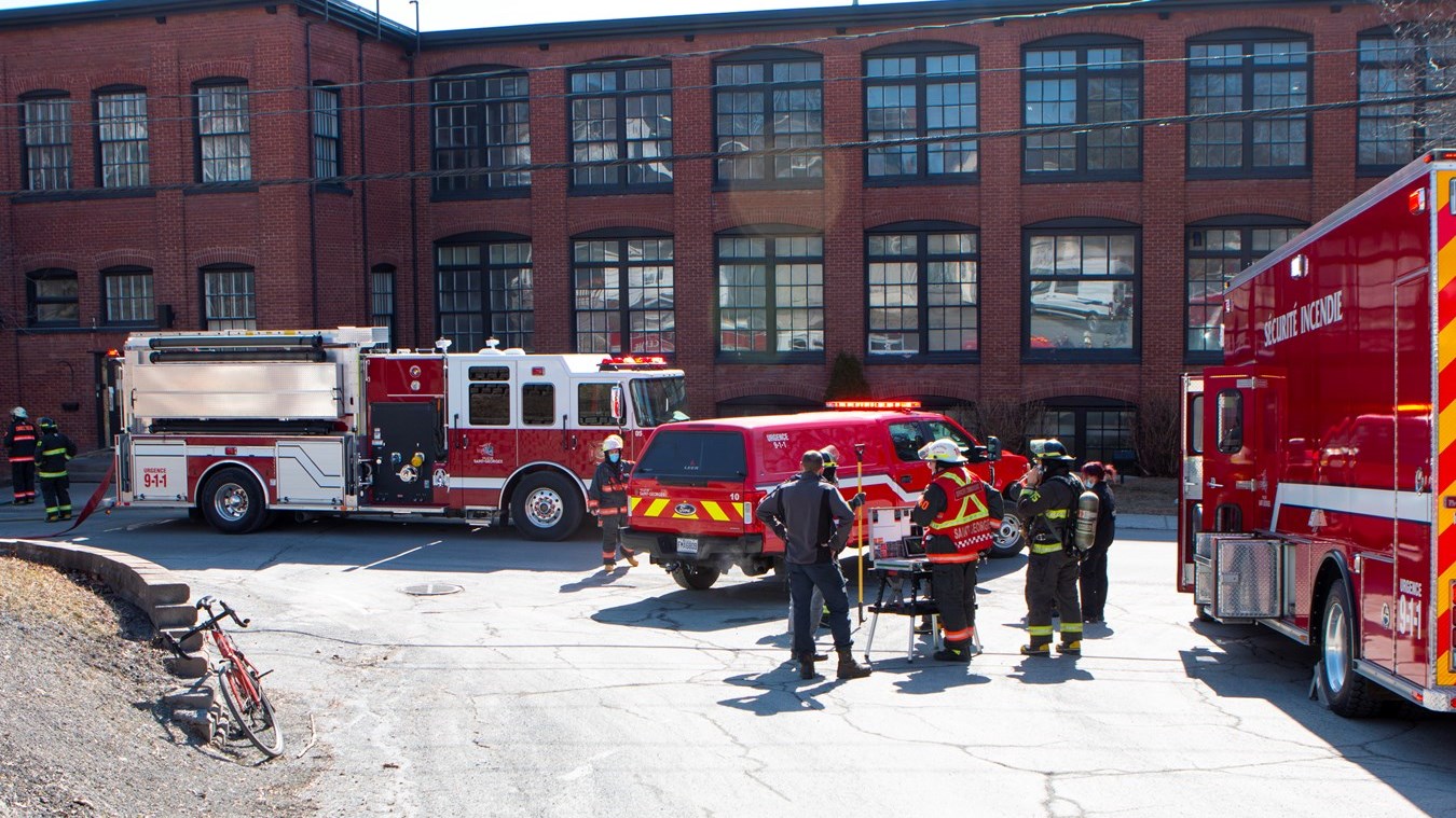 Incendie dans la salle des compresseurs chez Tapis Venture