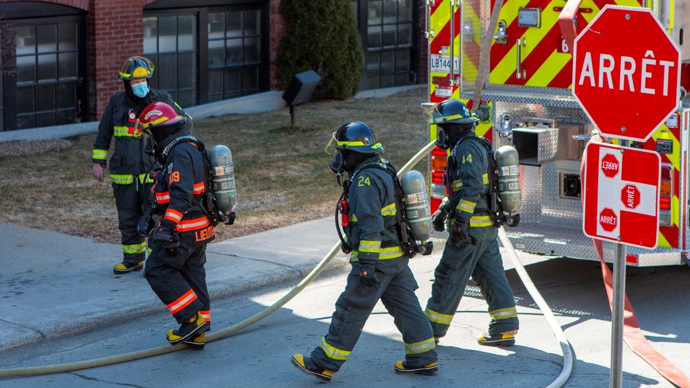 Incendie dans la salle des compresseurs chez Tapis Venture