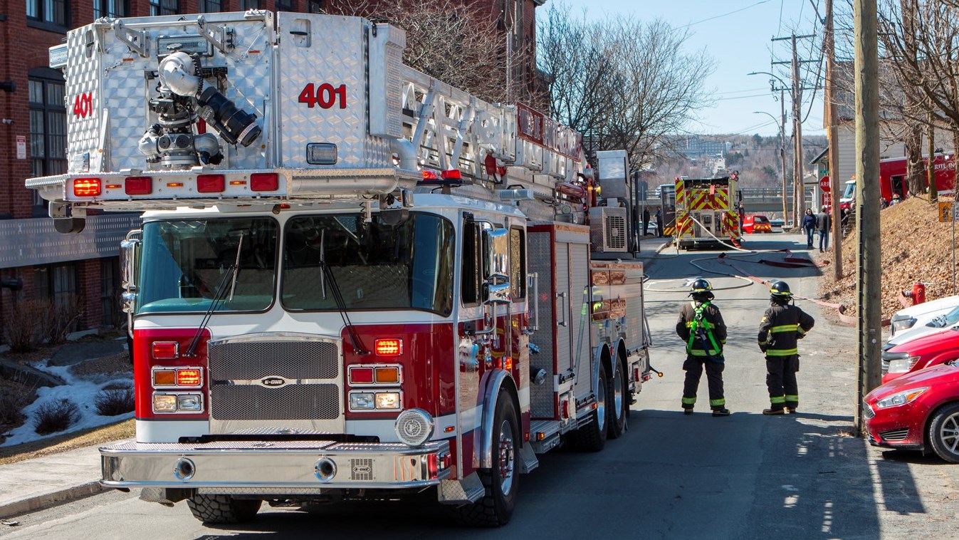Incendie dans la salle des compresseurs chez Tapis Venture