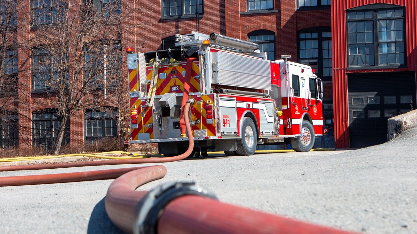 Incendie dans la salle des compresseurs chez Tapis Venture