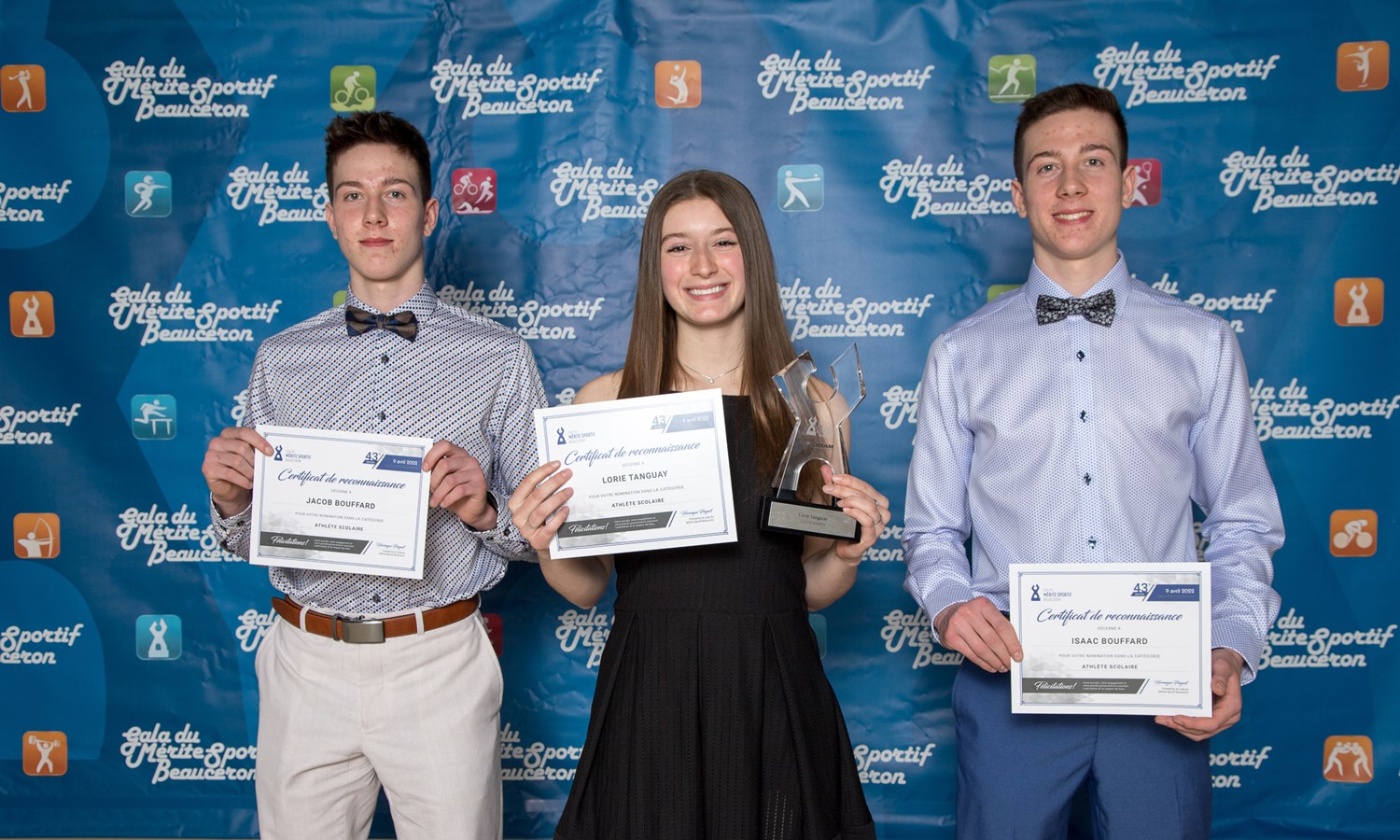 Athlète scolaire : Jacob Bouffard, Lorie Tanguay et Isaac Bouffard