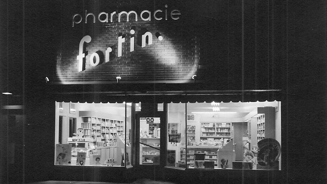L'ancienne pharmacie Fortin dans l'ouest.