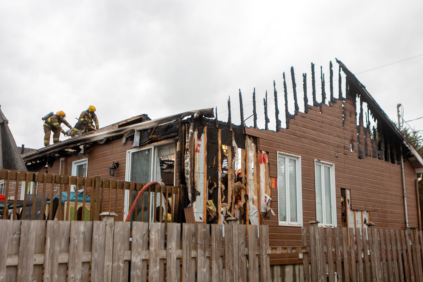 Deux familles prises en charge par la Croix rouge après l'incendie de leur résidence