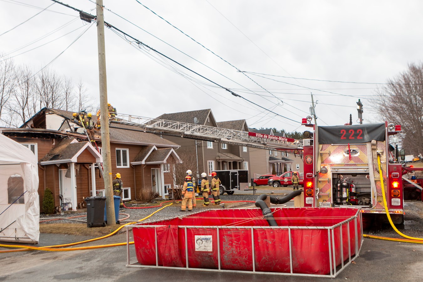 Deux familles prises en charge par la Croix rouge après l'incendie de leur résidence