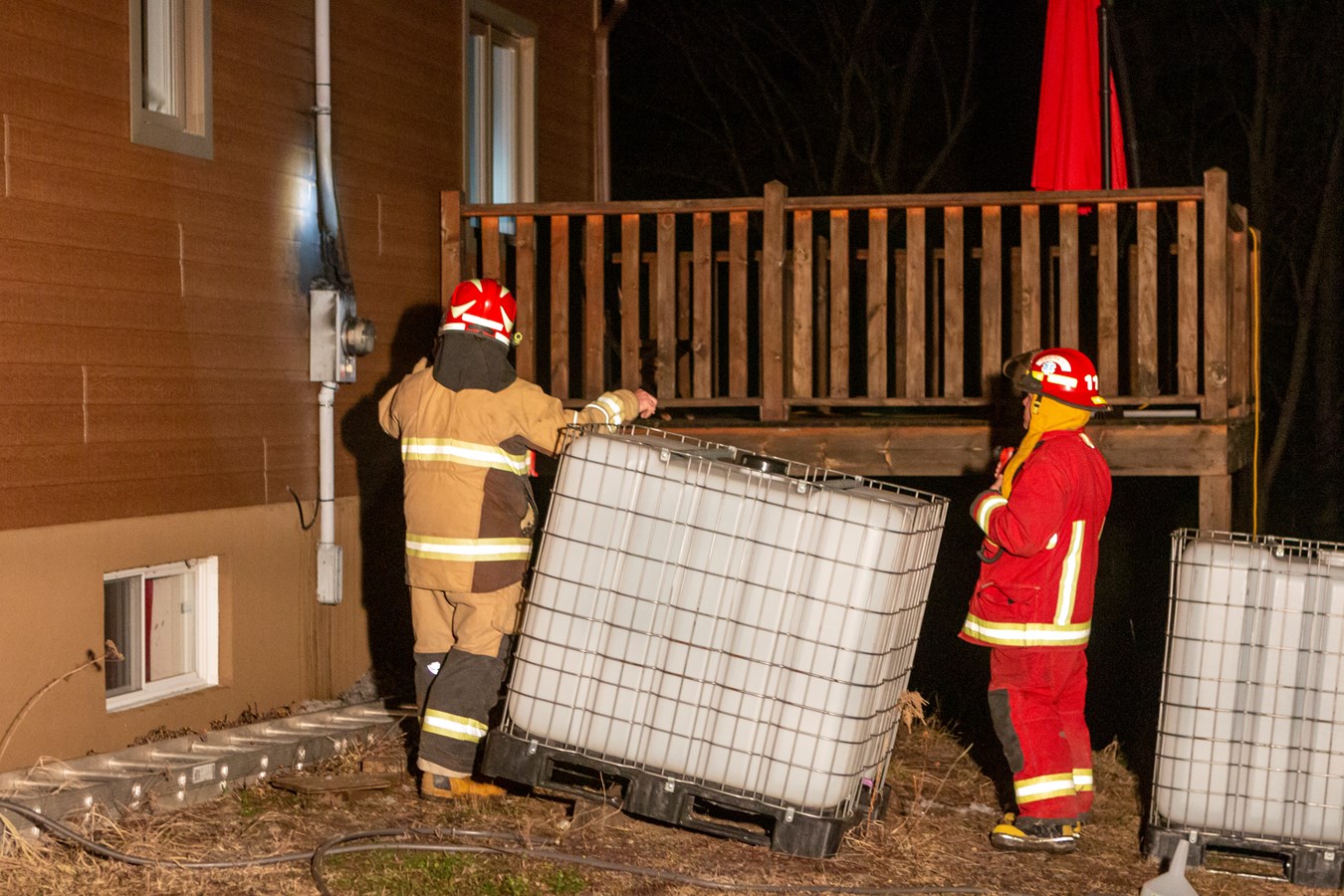 Explosions dans un compteur électrique résidentiel de Sainte-Marguerite
