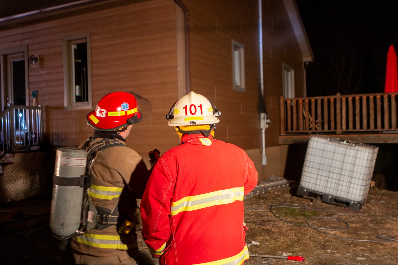 Explosions dans un compteur électrique résidentiel de Sainte-Marguerite