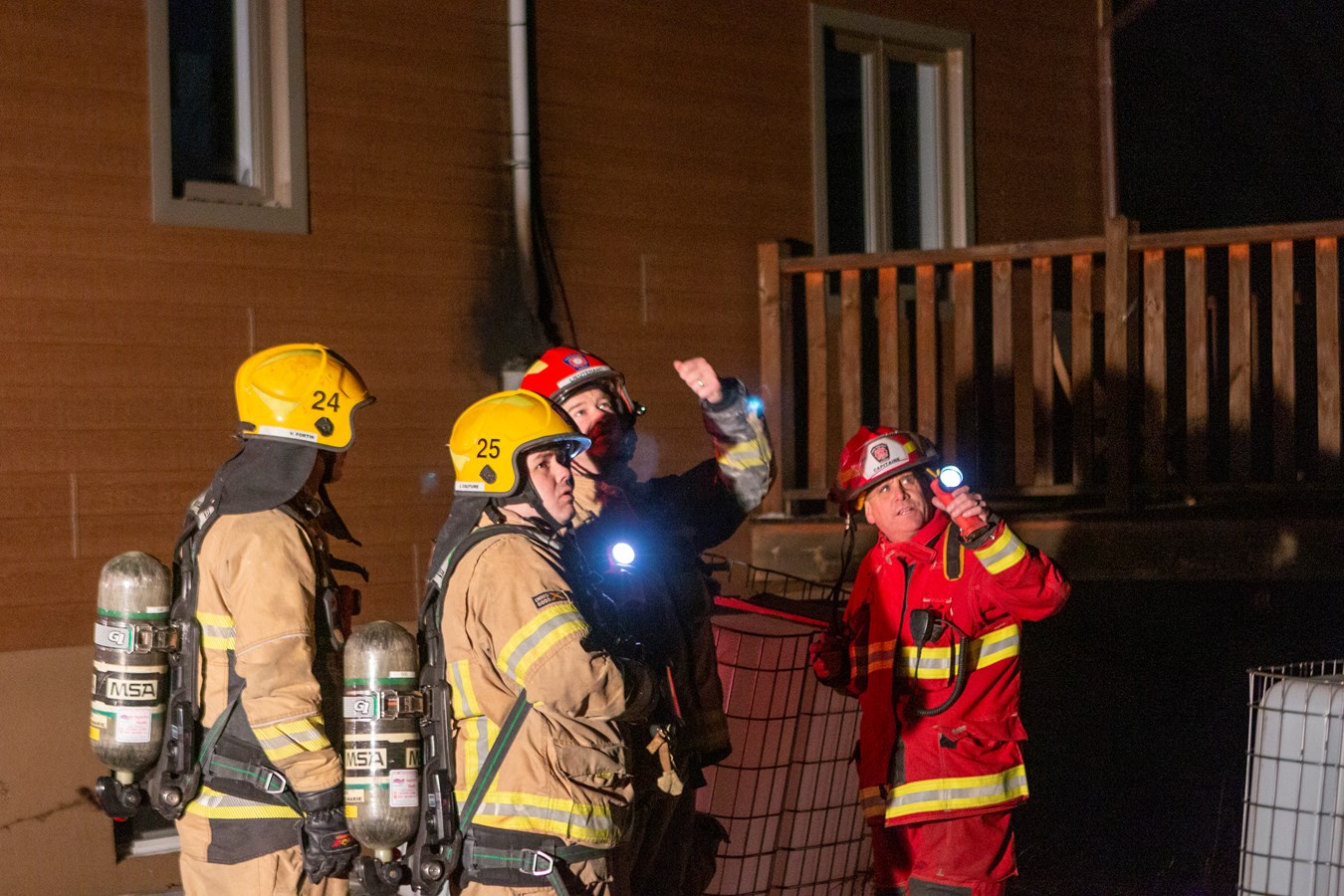 Explosions dans un compteur électrique résidentiel de Sainte-Marguerite