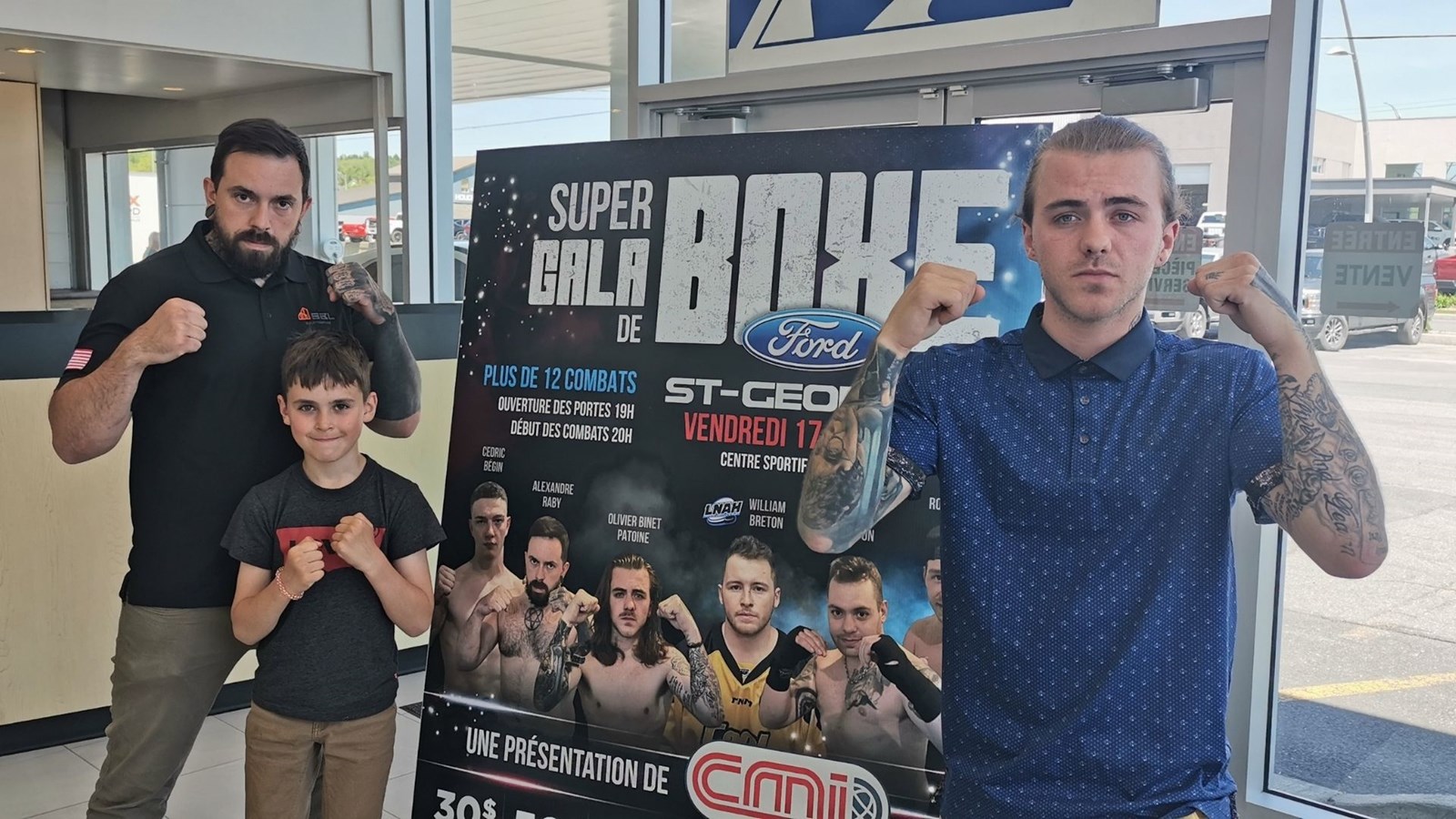 Trois des boxeurs annoncés pour le gala: Alexandre et Logan Raby et Olivier Binet-Patoine.