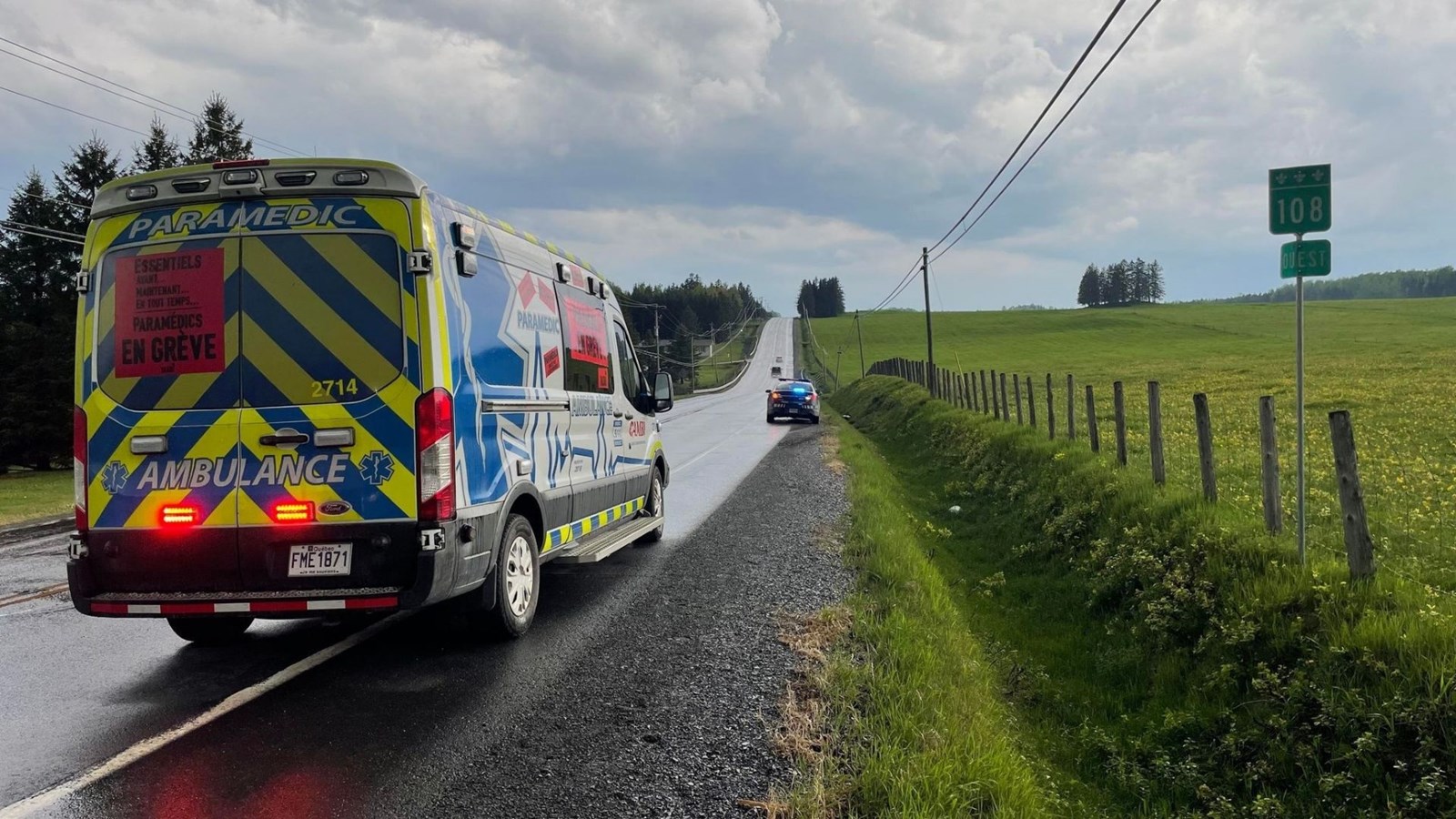 Sortie de route à Beauceville: un motocycliste blessé gravement