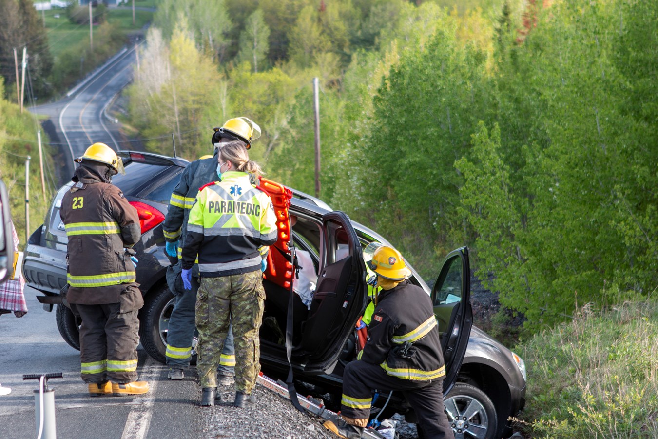 Les techniciens ambulanciers dans le feu de l'action