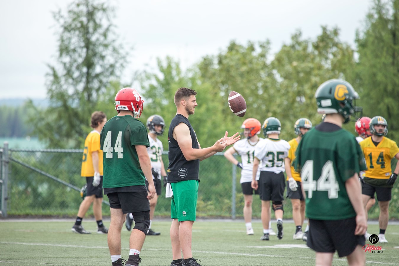 Condors football: une équipe toujours compétitive, selon l'entraineur-chef