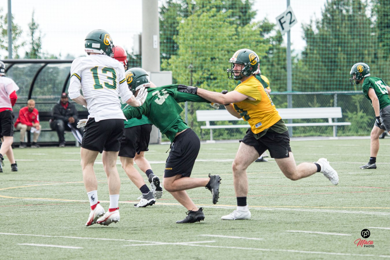 Condors football: une équipe toujours compétitive, selon l'entraineur-chef
