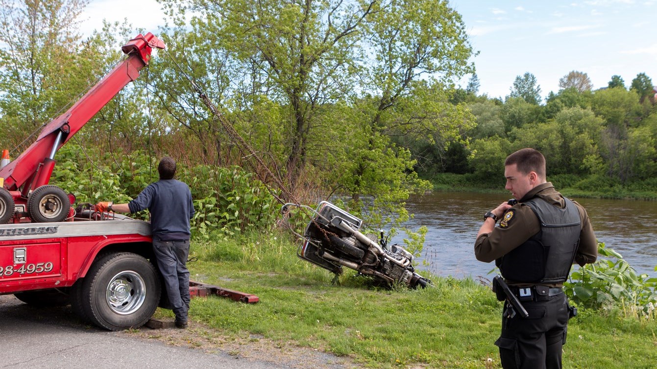 Une moto à l'eau